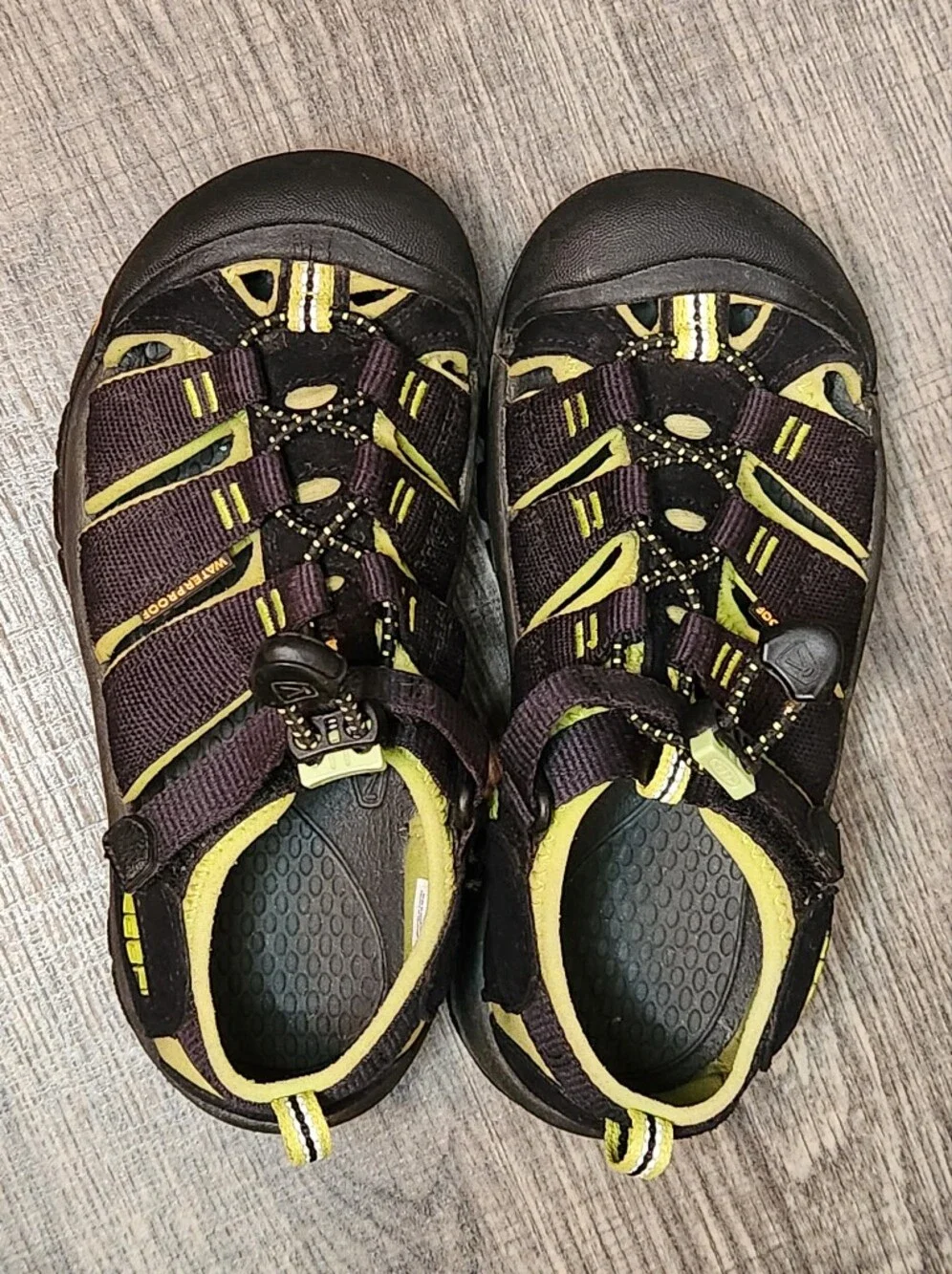 KEEN Kids' Black & Lime Sport Sandals Size 13